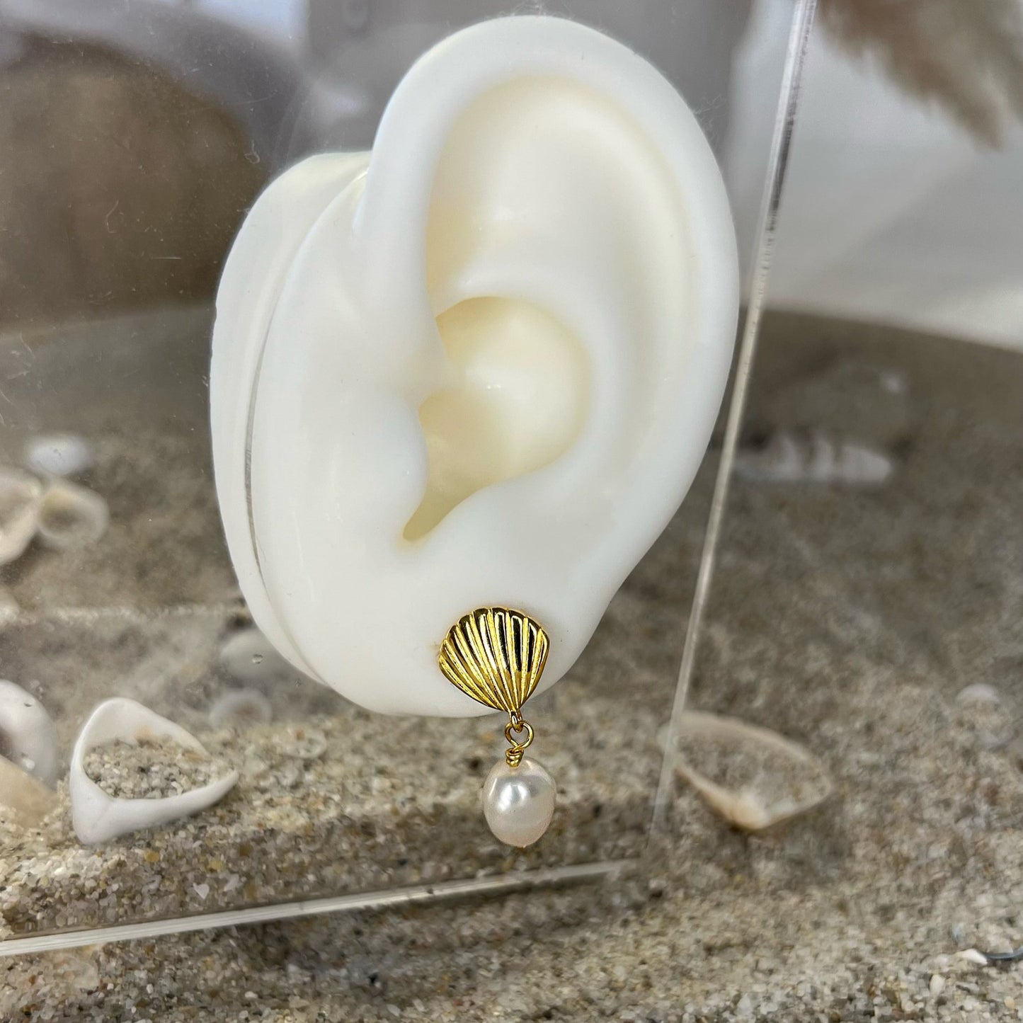 Shell & Pearl drop earrings