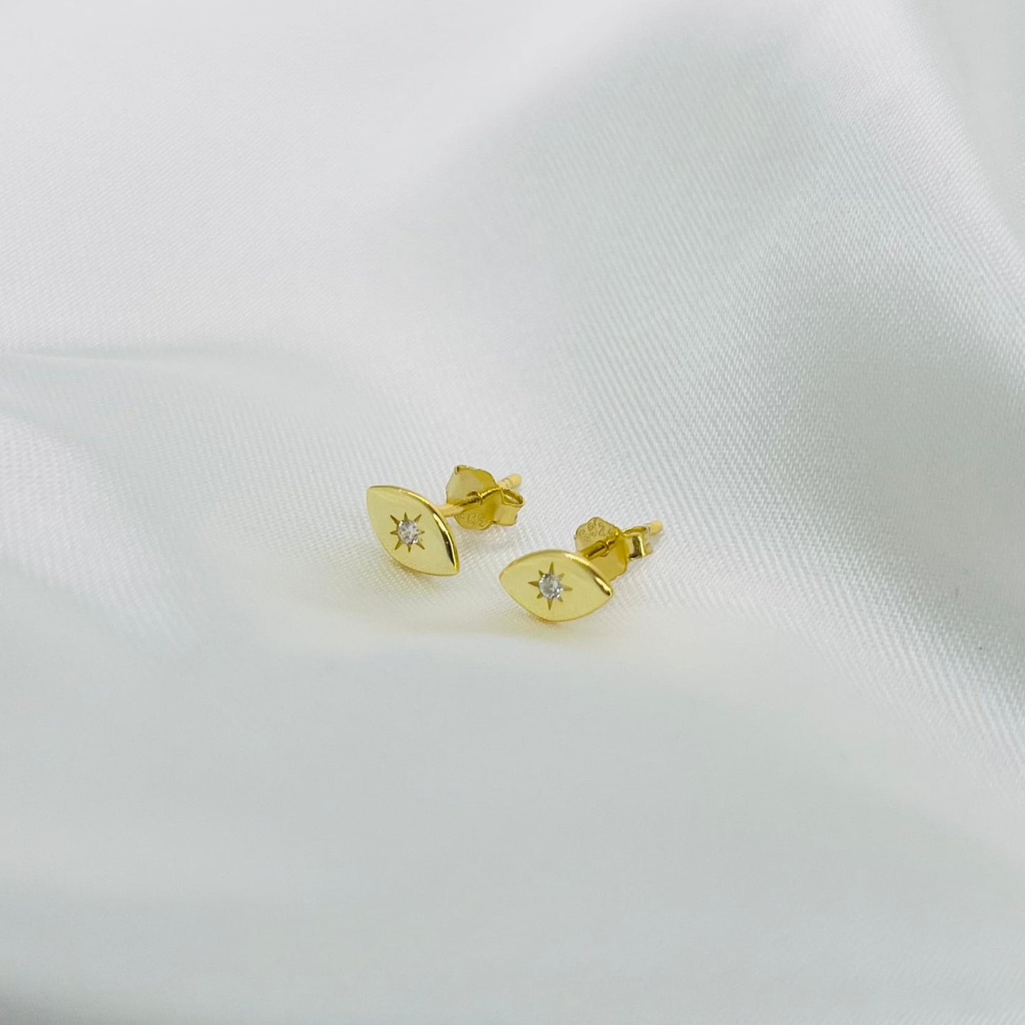 Gilda Eye Studs